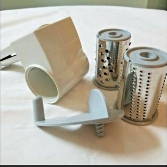 Pampered Chef Kitchen Pampered Chef Cheese Grater Poshmark